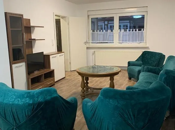 Habitación en casa particular Monteurzimmer Oberlistingen Zweibettzimmer Mit 2 Baedern Breuna